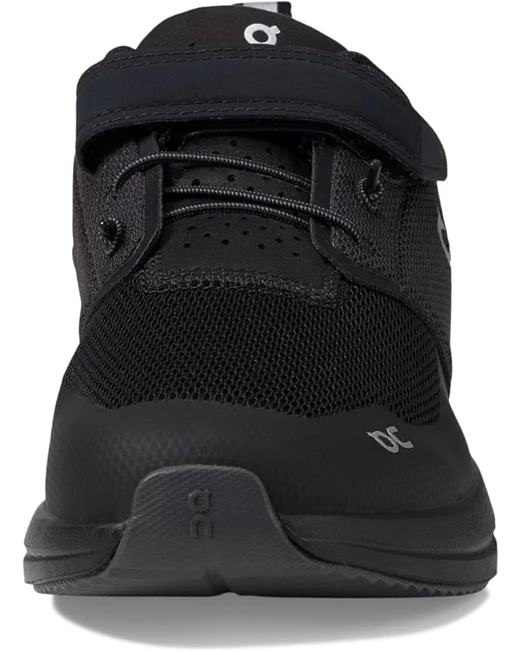 On Kids Cloud Play (Little Kid) | Sneakers & Athletic Shoes - Image 3